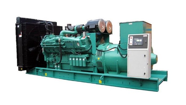 蒋场镇全新常柴200kw大型柴油发电机组